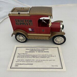 Vintage 1994 ERTL 1913 Model T Truck Metal Car Bank 1/25 Scale Tractor Supply Co